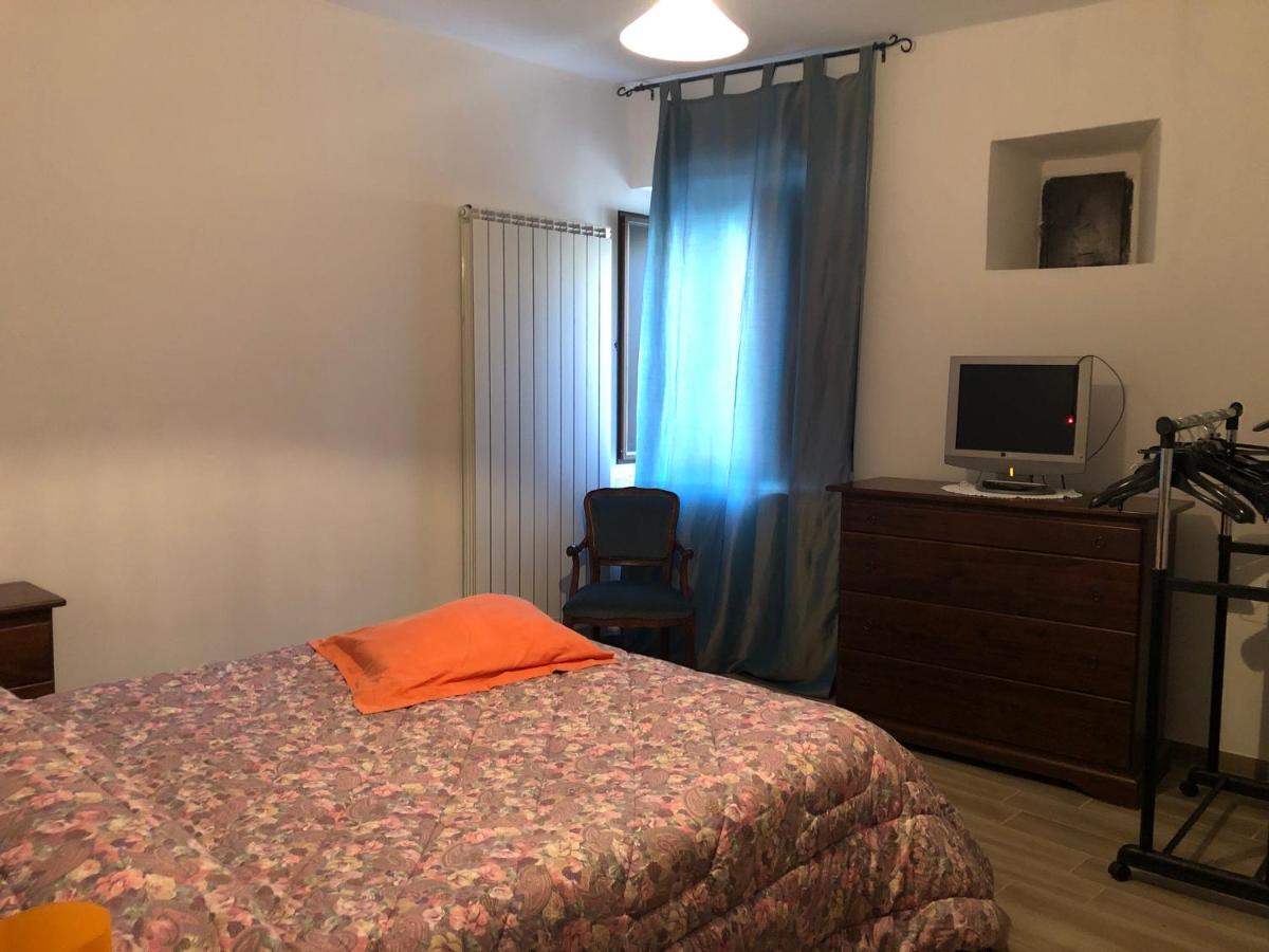 Il Minotauro B&B A 5 Minuti Da Popoli Vittorito Exterior photo